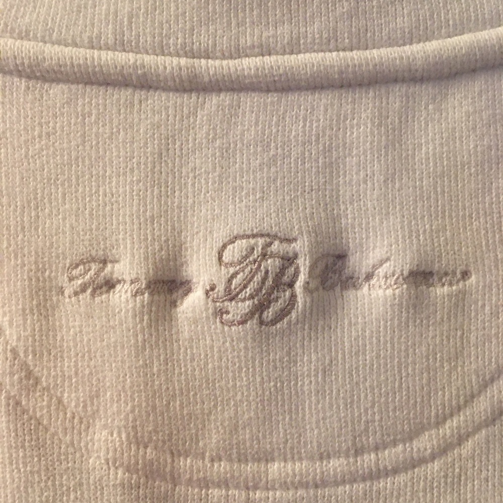 Tommy Bahama pullover - Picture 3 of 6